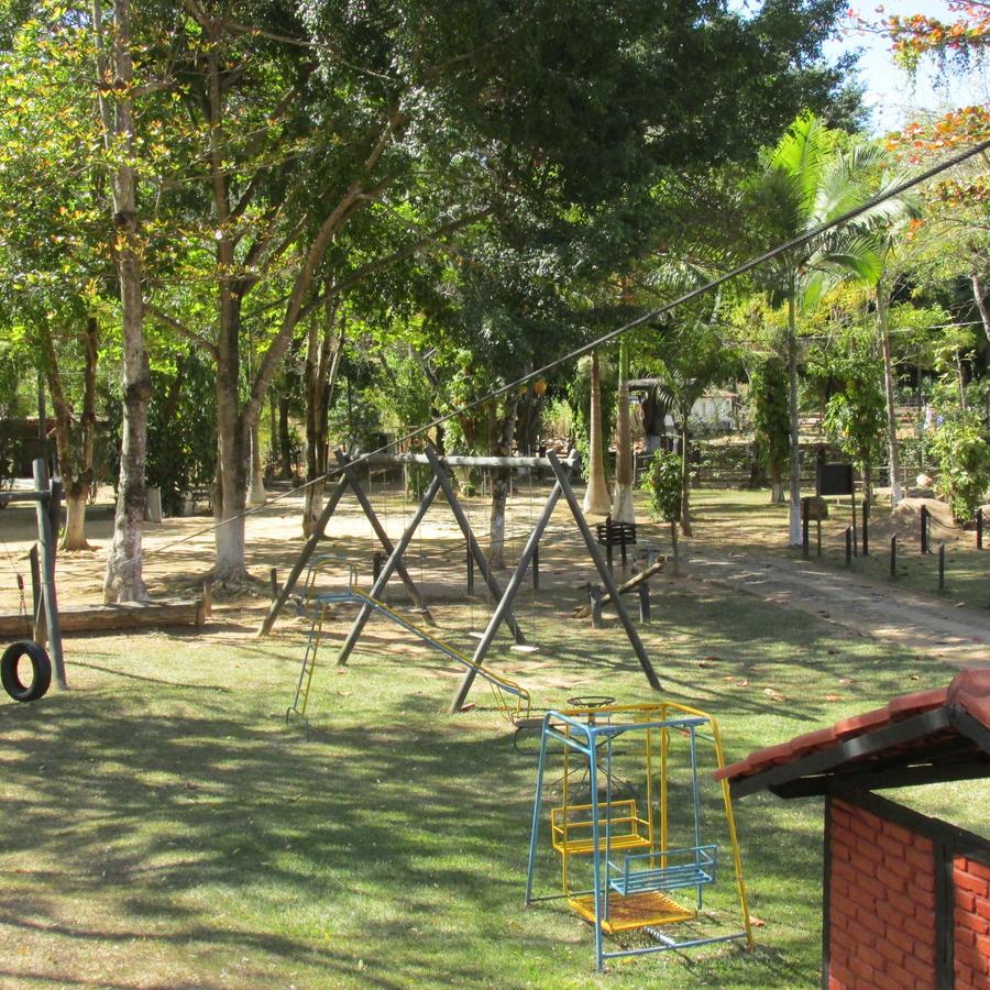 Hotel Fazenda Barra Alegre Sao Jose do Goiabal Bagian luar foto
